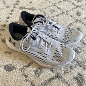 Under Armour Tennis Shoes (MENS)